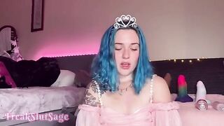 Princess gets her asshole gapped by the Anal Fuck Machine Dragon on Filthy Amateur