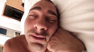 Good morning sex, a dream came true for Italian Steve Mori