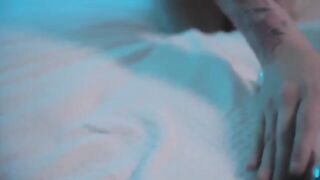 A young and sexy girl is masturbating with a Hitachi wand