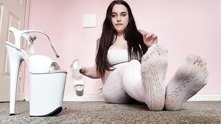 The hottest foot fetish action with white tights and pleasers