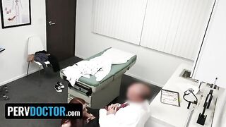 A girl visited a doctor because she felt unwell, but she had no money to pay for the consultation