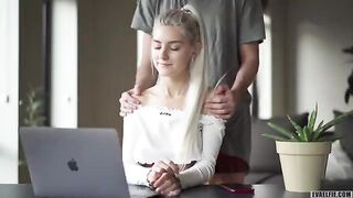 Eva Elfie received a creampie after a hot zoom class