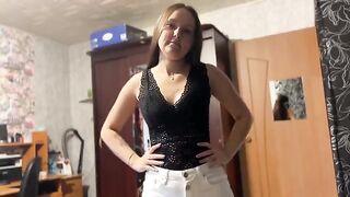 Skinny tattoo girl cheats on her husband with a pizza delivery man