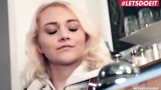 Petite teen Marilyn Sugar fucked hard by a horny thief in a surprise encounter