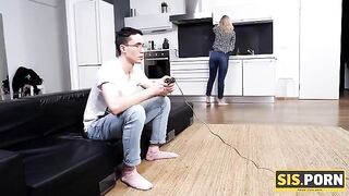 The brave boy fucked his stepsister with tiny tits on SISPORN