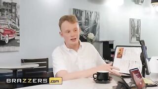 A bored waitress takes a big cock in her asshole to earn more tips