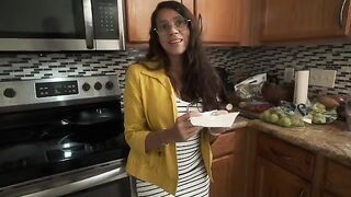 My stepmom, a Puerto Rican MILF, wakes me up with her pussy in the kitchen