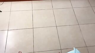 I gave a massage to my best friend’s stepson and got my mouth full of cum!