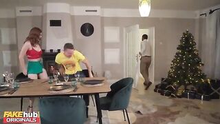 Stepmom seduced her stepson to make love at the table