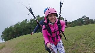 Real squirting action while paragliding in 2200 m above the sea (7000 feet)