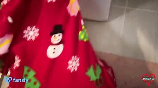 I helped my stepmom get out of the washer, and we fucked