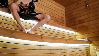 An adventure in a sauna, where I flash my dick to three strangers