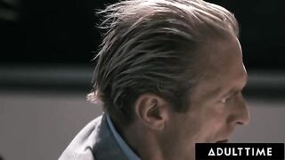 Professor fucks his former student Vanessa Vega hard and faces her with cum