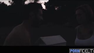 The perfect housewife Anna Bell Peaks gets fucked hard by her neighbor
