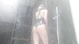 Sweet wet pussy makes the girl squirt in shower