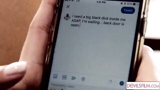 Kendra Spade gets her pussy and ass pounded by Isiah Maxwell’s huge dick in a steamy ASS scene