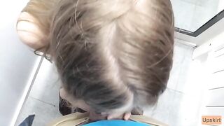 Risky Public Blowjob: Petite girl sucks in a shop changing room