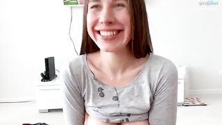 Hot babe almost came but didn’t, in a thrilling vid
