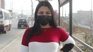 A huge ass Venezuelan girl got lost in Lima and tried a cock for the first time
