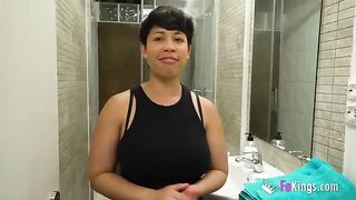Sexy mom Korin fucks anal with her huge ass in Pepeporn