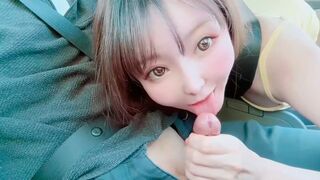 A juicy girl has sex in the car and makes a cum shot