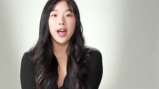 How do women reach orgasm? This video shows the process with a horny Korean teen