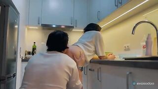 A couple has a deep connection and can't live without each other