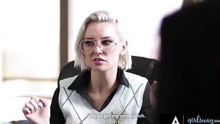 The girl was punished by the boss for spreading rumors