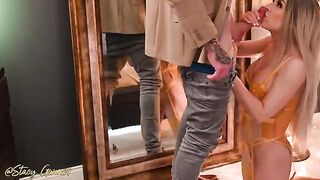The blonde is a true professional in everything about sex!