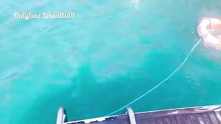 A guy fucked a girl with a big ass in a yacht, an exciting scene!