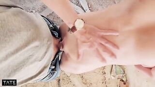 She fucks in her own way, a risky urban encounter