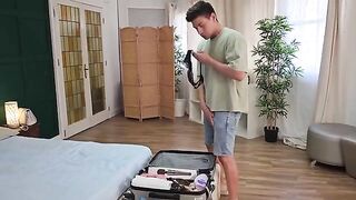 I caught my foreign friend jerking off in my panties, and I got fucked hard by Kourtney Love
