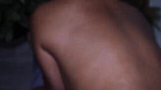 The queen of anal squirt starved her thirst after gapping her ass