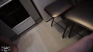 A schoolgirl saw a big dick and came after just 3 minutes