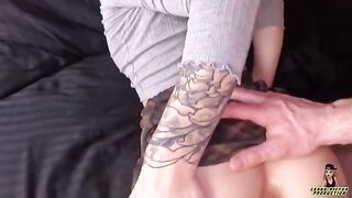The guy played a trick on the ass of a sexy young beauty and creampie