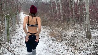 A hot amateur wife gets creampied by two cocks in the snow