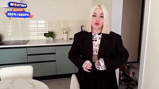 A disgruntled neighbor gets fucked hard by the blonde