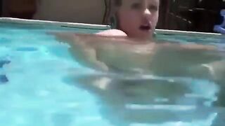 Babe in bikini put her ass under water and inserted a toy