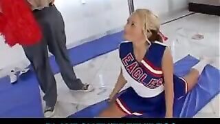 A gymnast has an awesome sex while sitting on the twine with ease