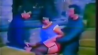 Retro Italian threesome porn with the hottest actresses