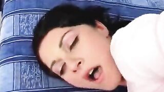 An adult man rewarded his girlfriend with a cumshot on her face for anal sex