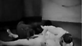 Threesome sex with two girls, as it was in 30s