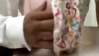 A young student already knows what to do with a penis, watch her skills