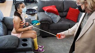 Adorable Princess Zerella Skies fucks with her stepfather