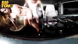 The guy secretly filming sex with his girlfriend in the car