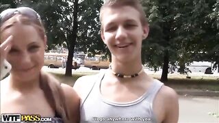 A guy licks the pussies of two sexy girls in this hot video