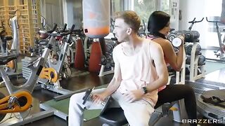 A girl practices pumping with a guy's penis, deepthroat and blowjob