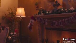 The hot blondie is doing a secret Santa for her friends