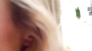Lesbian anal gapping with a huge dildo, an extreme experience