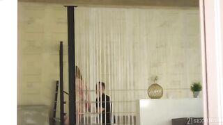 FMM threesome sex with three guys and a girl with long hair